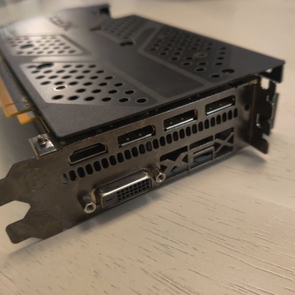 XFX XTR Edition RX 580 4GB OC+ - Picture 5 of 9